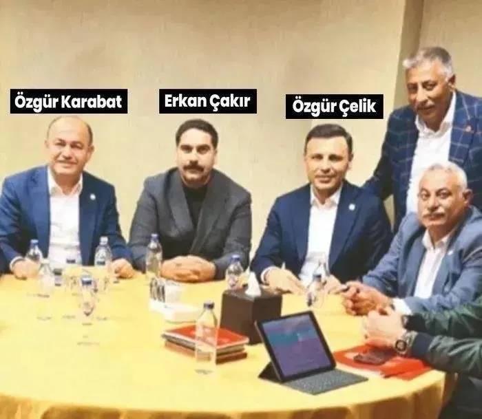 CHP'de şaibeli kongre tartışması kavgaya dönüştü! Tanık CHP delegesi Erkan Çakır ile İsmail Saymaz bir birine girdi 1